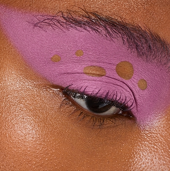 About-Face Matte Fluid Eye Paint: Shade DIONYSUS NIB - Picture 4 of 4